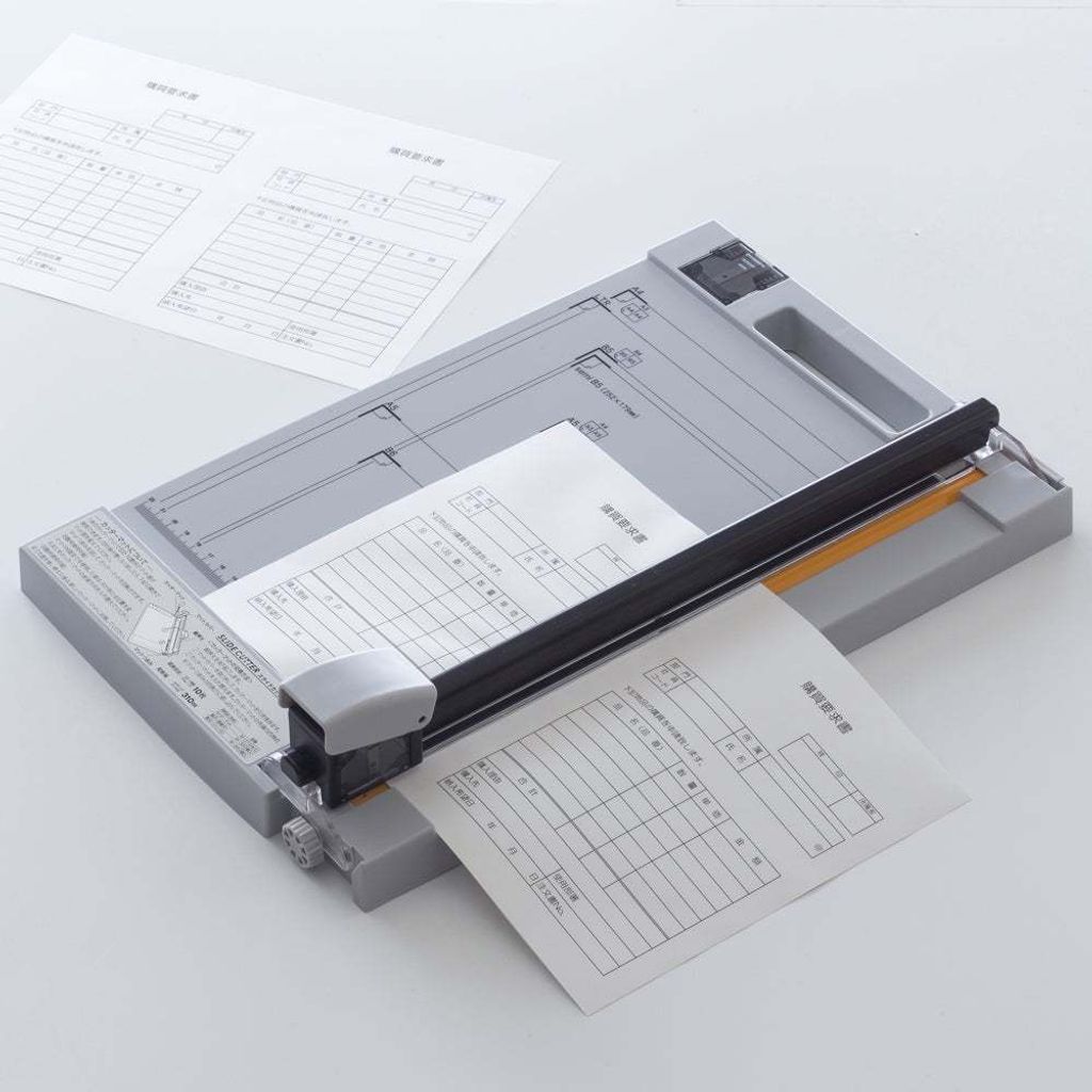 tw-11134207-81zti-mk0nb2wftrlw3c