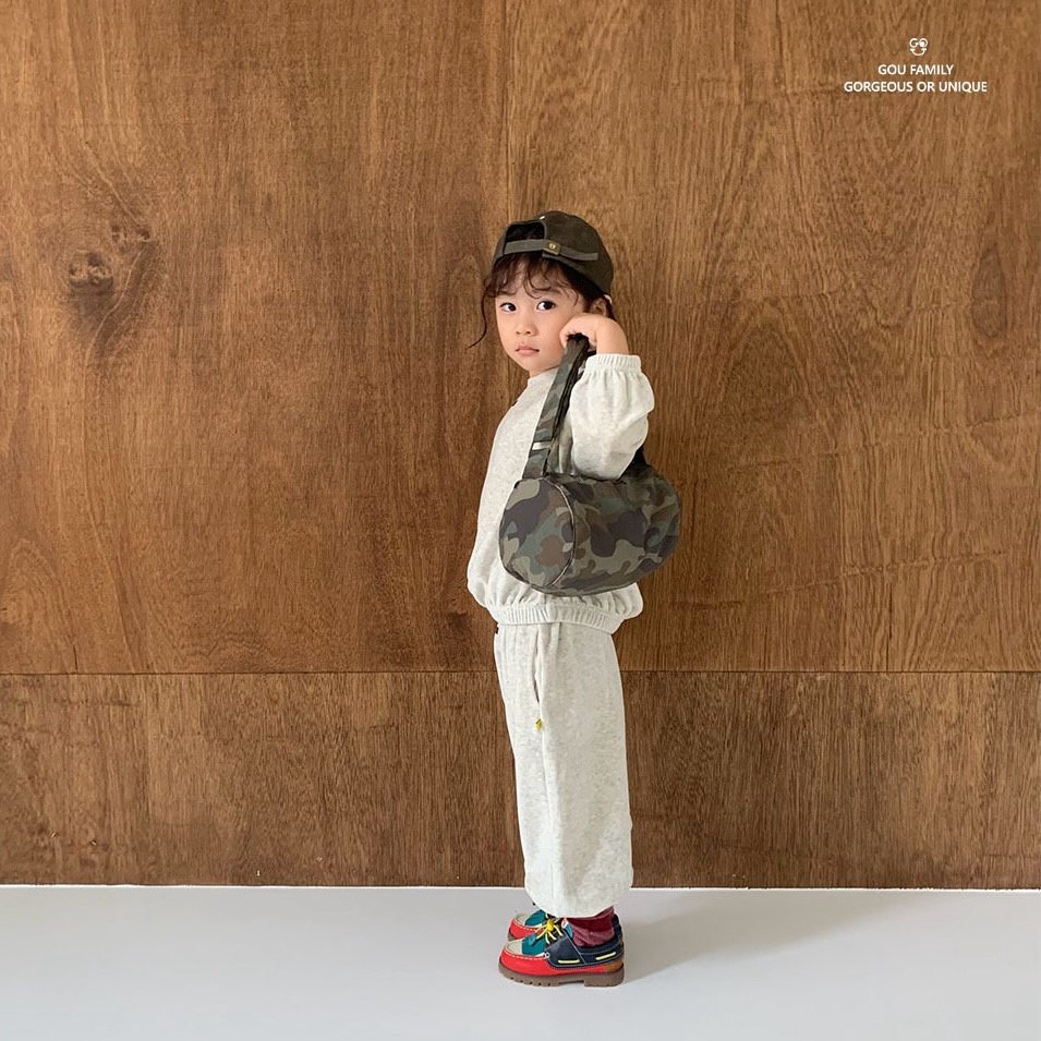 img_xl - 2025-09-22T181915.037