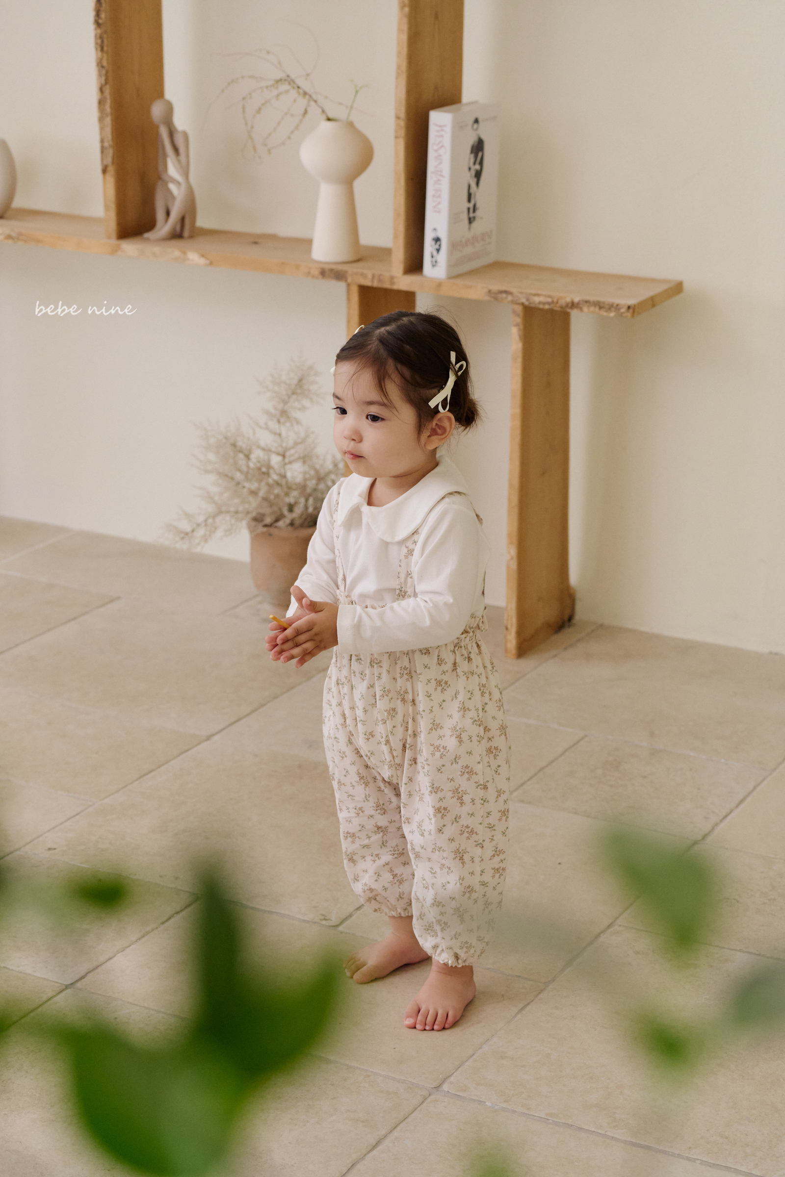 2_플라워멜빵팬츠_모델사진8