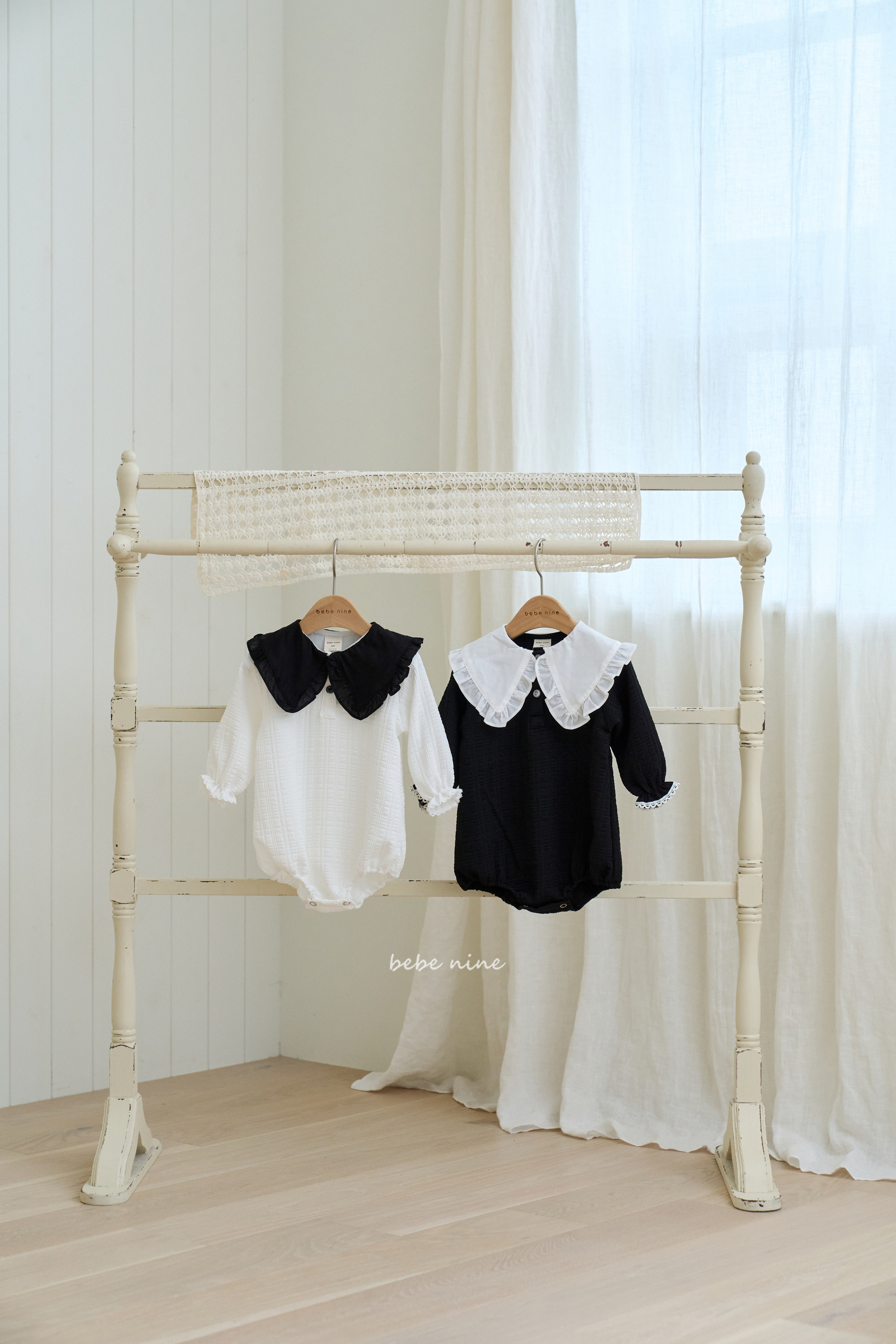 3_1 프릴린슈트_디테일컷1