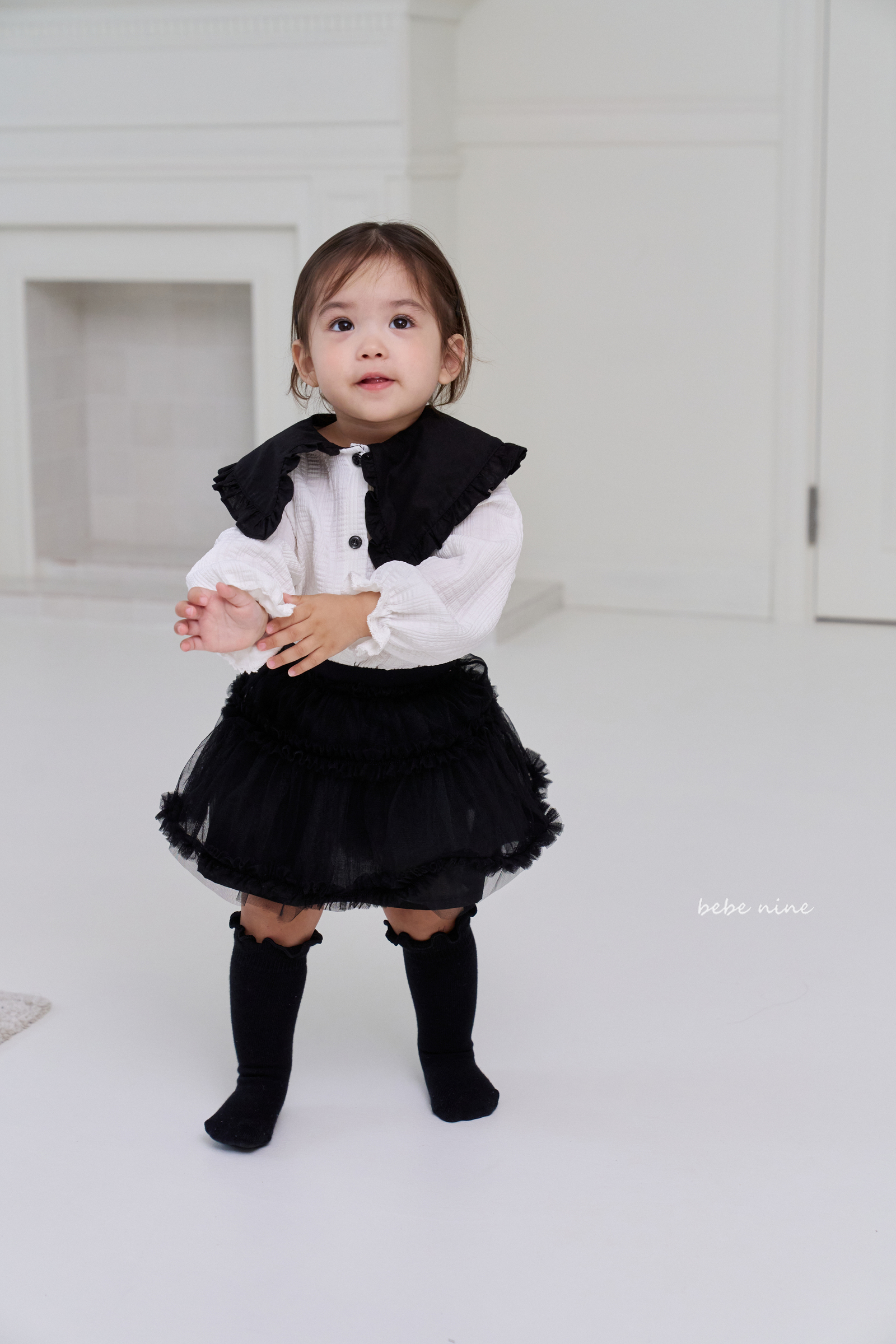 2_프릴린블라우스_모델사진5