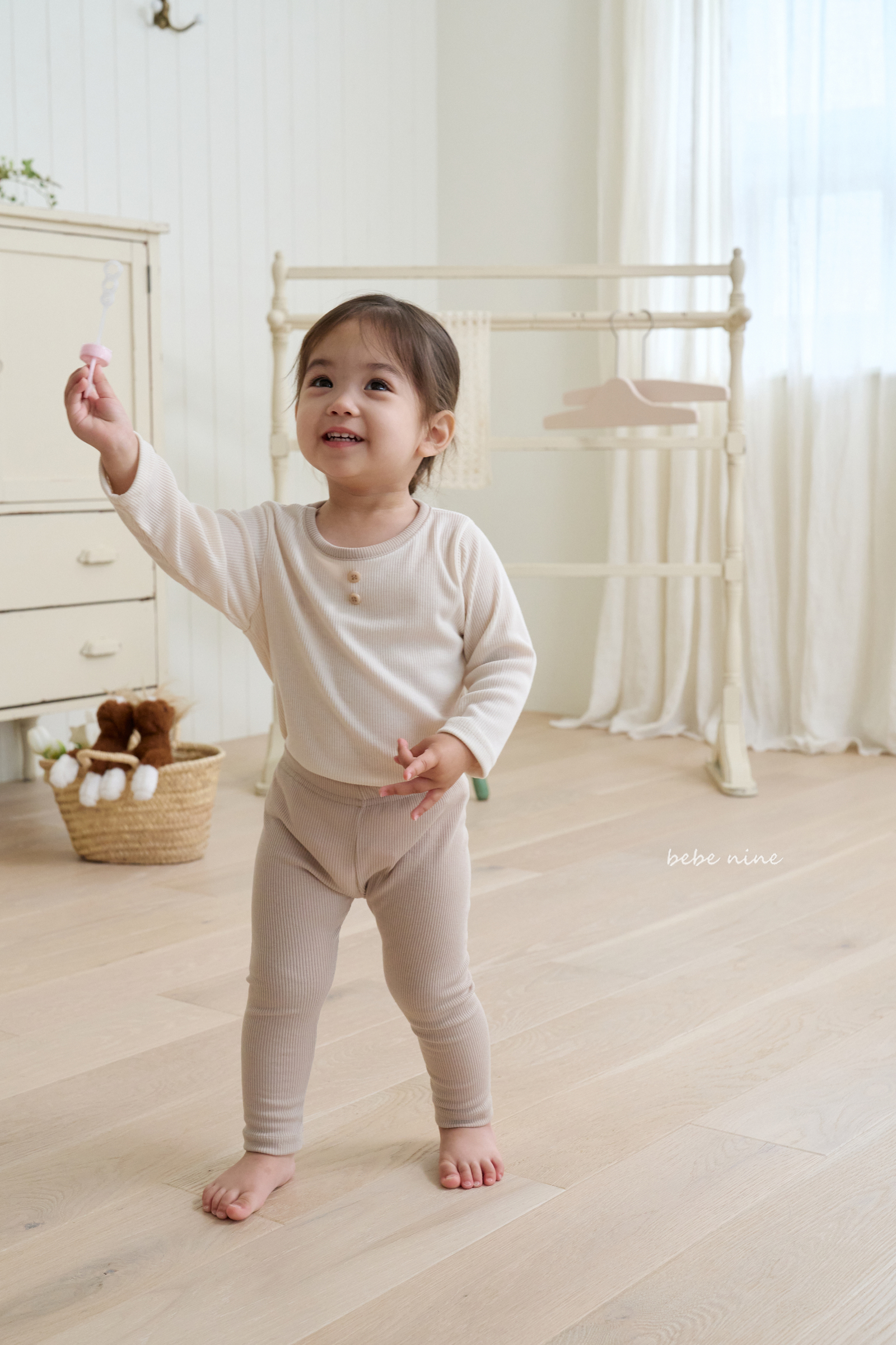 2_코코데이실내복_모델사진8