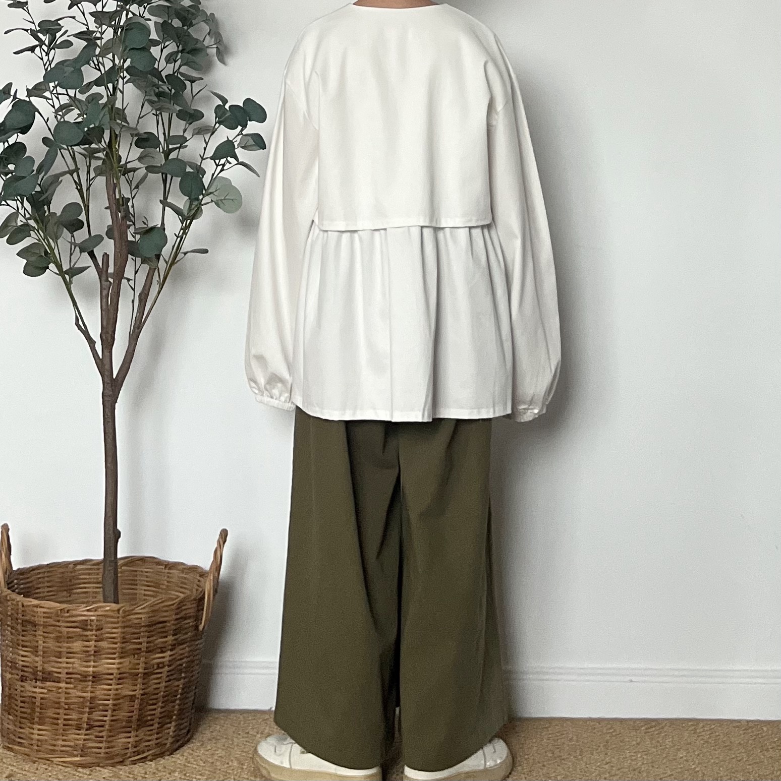 365A09DC-31F7-4DE2-8408-4A883D5076E8