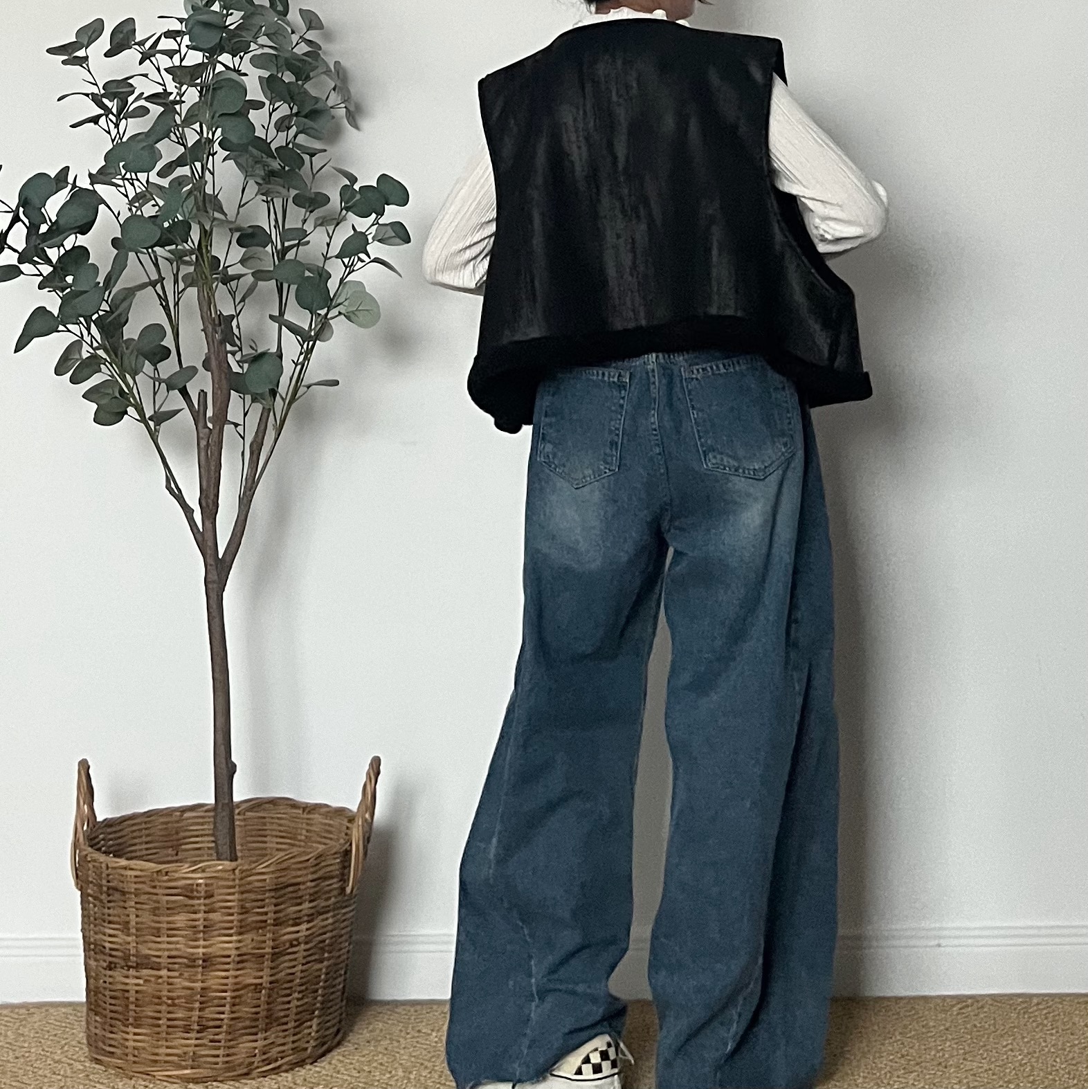 DC5EC45E-8DBD-4E54-B39A-133E56AE3A96