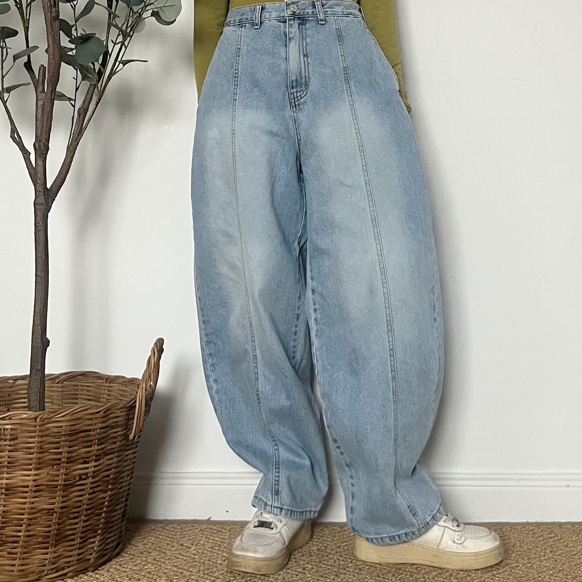 7D4363FB-9DE8-4C77-9A11-1BE759ACDDAE