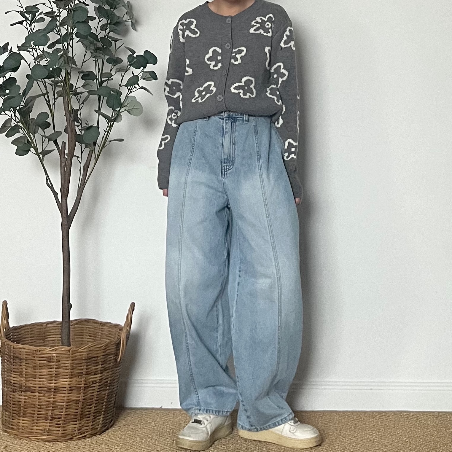 B6B4D587-3CA0-4AC5-92D2-7284885DD028