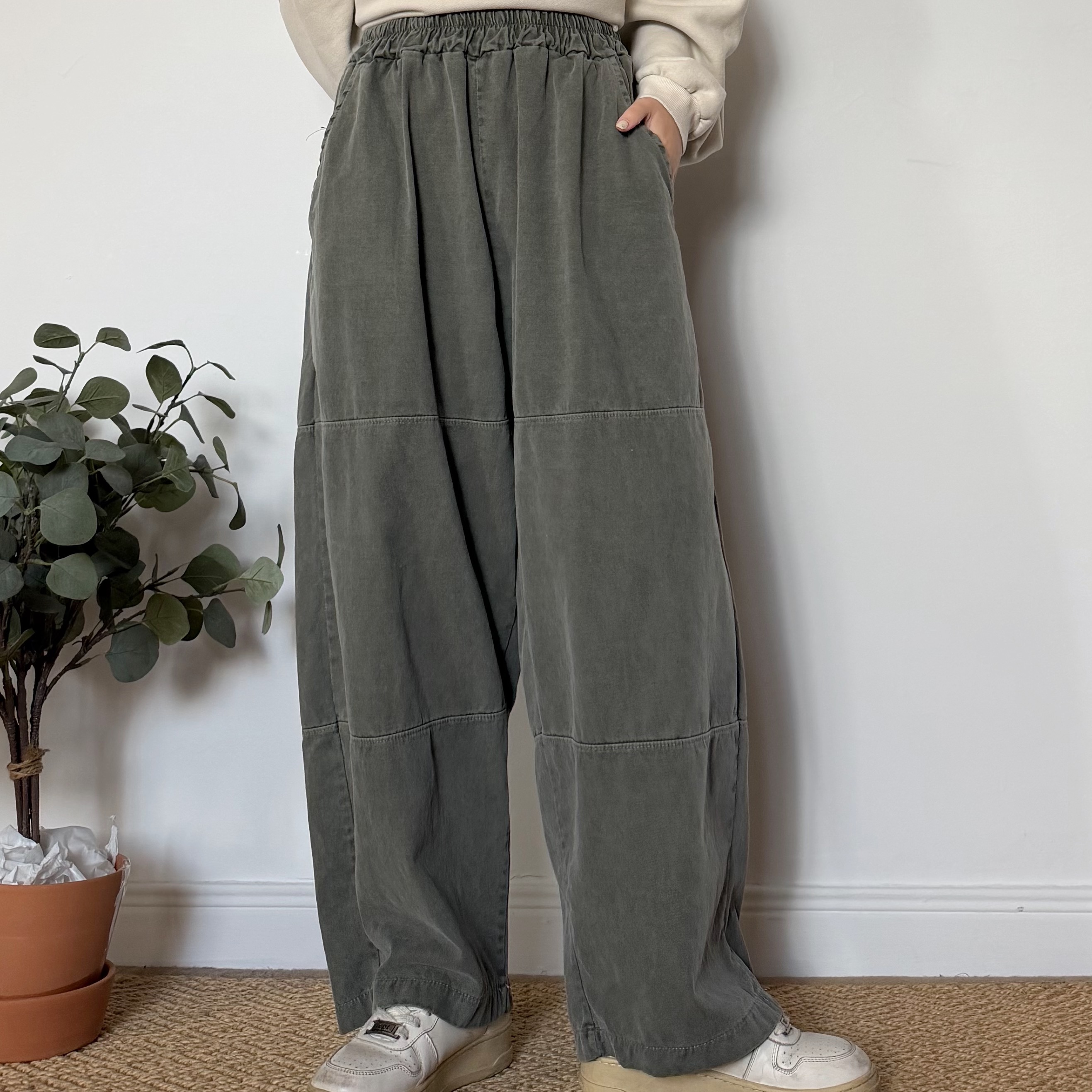 D882AB60-95ED-4F28-AE35-B2FF5574AFAE