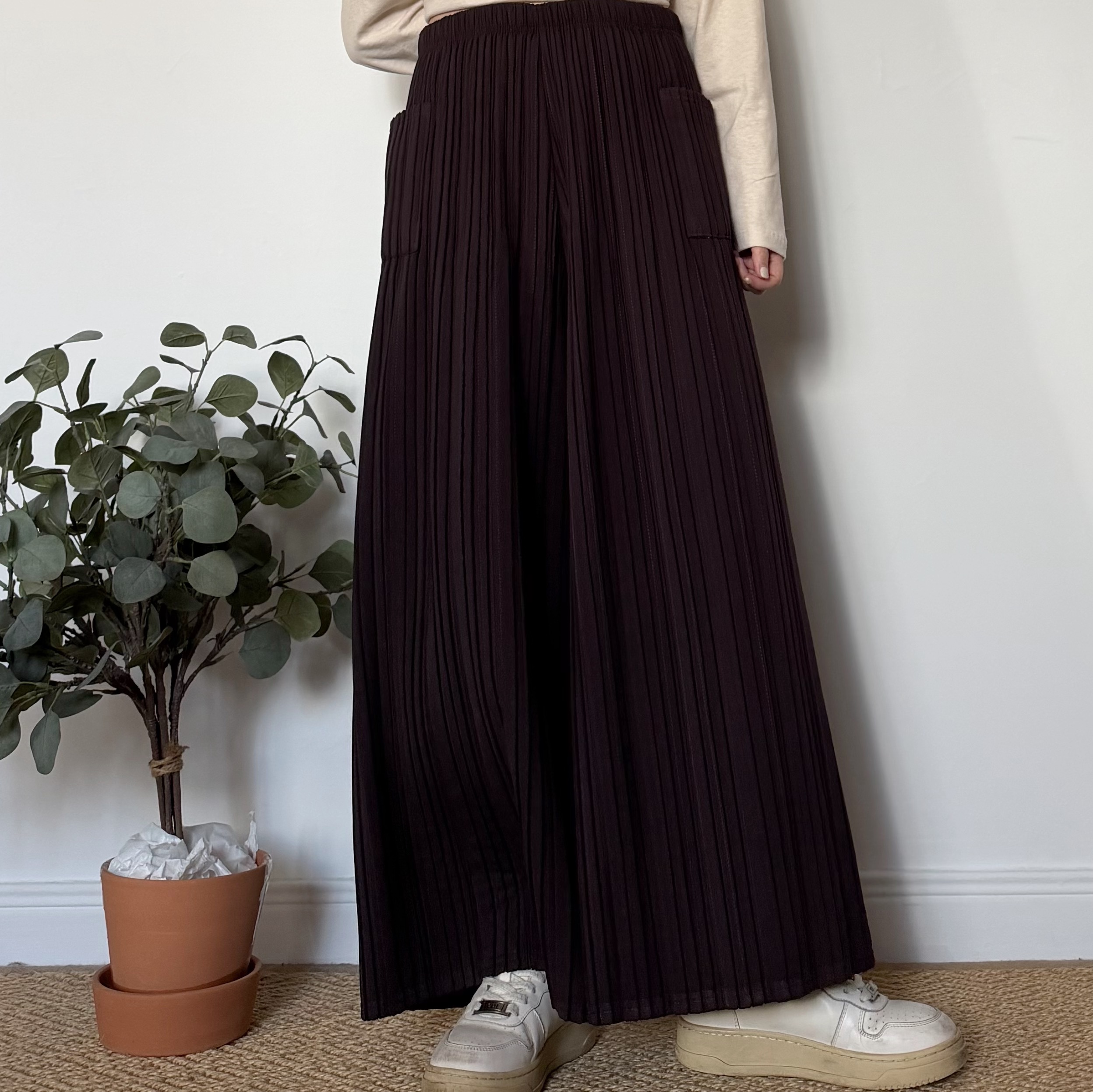 D7714E61-5CE1-4D81-9A29-526C9C49D53D