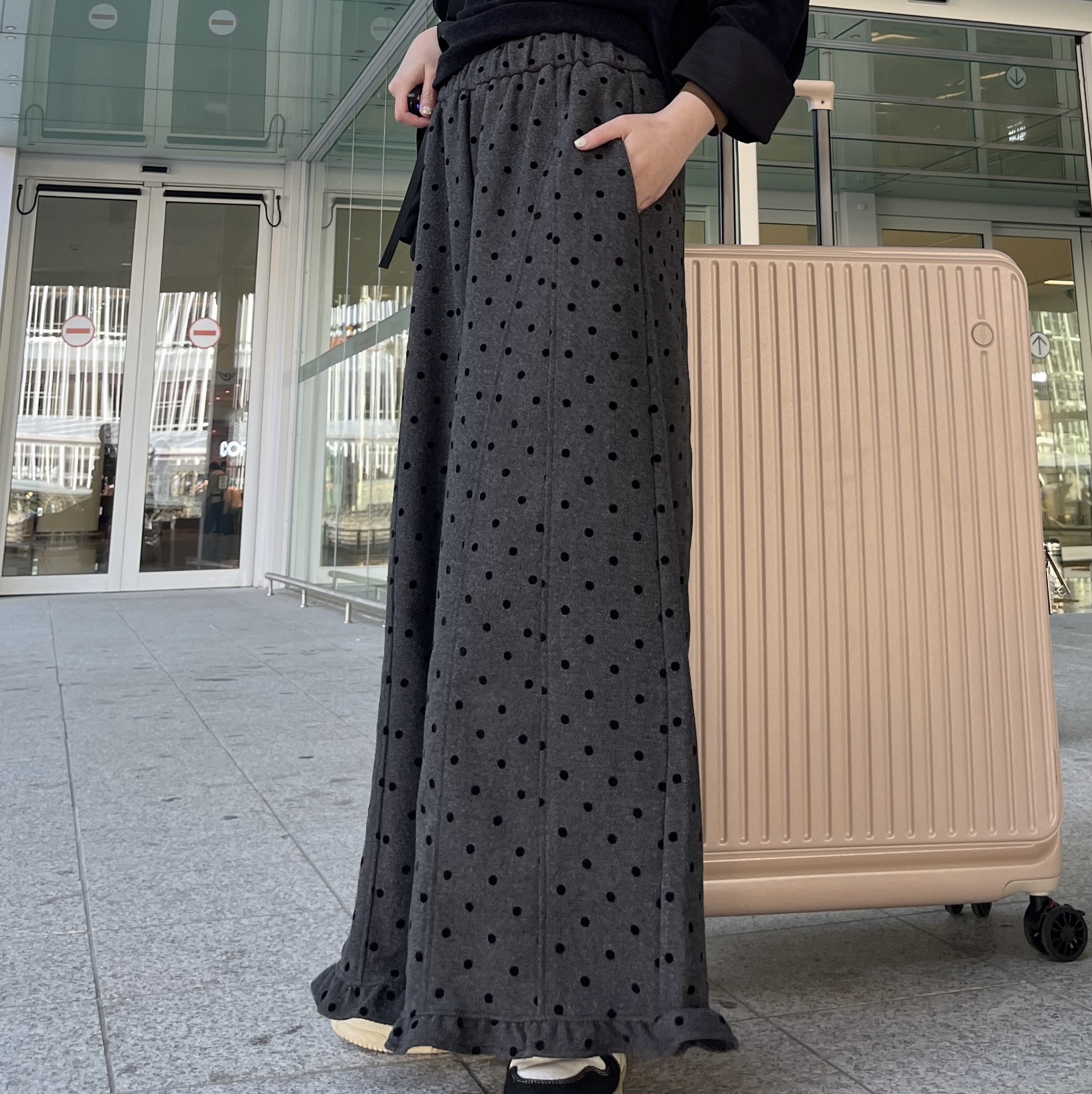 E777675F-DBC8-4E0E-8A57-0CB92A440402