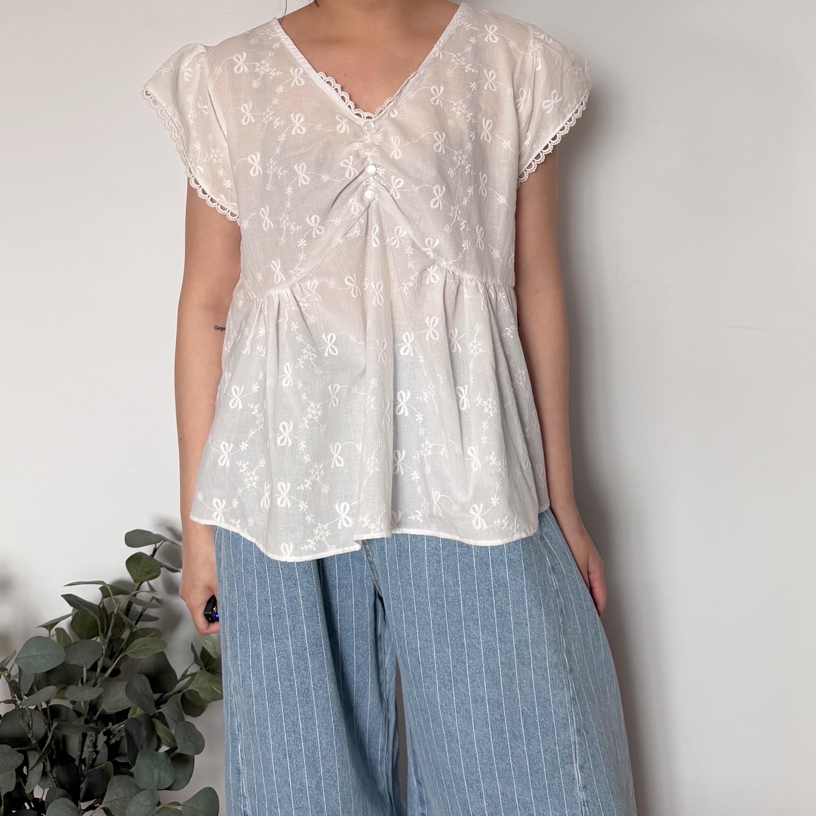 2DAA44AF-A628-4FD5-B801-4B0E11695886