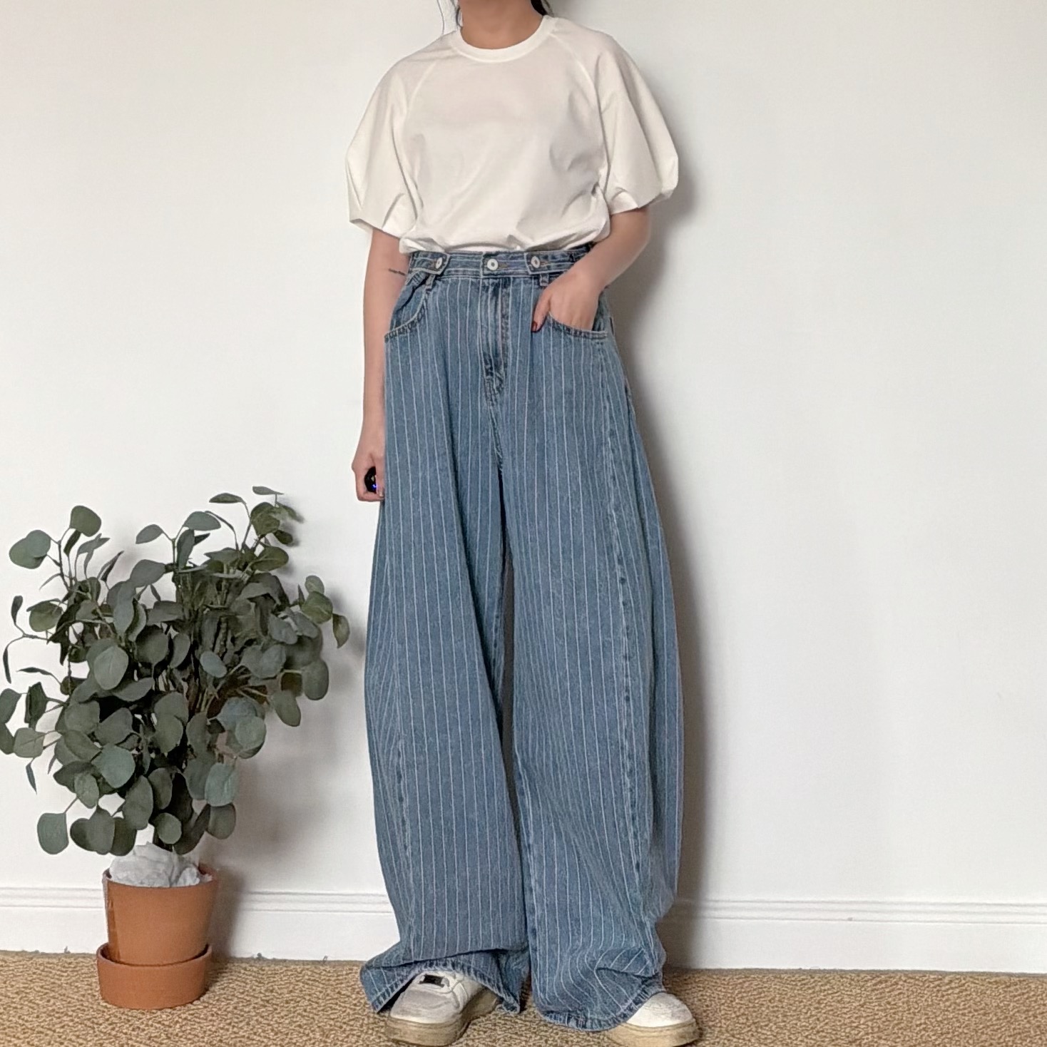 CEBCE77F-B03A-4704-9090-461F4E672161