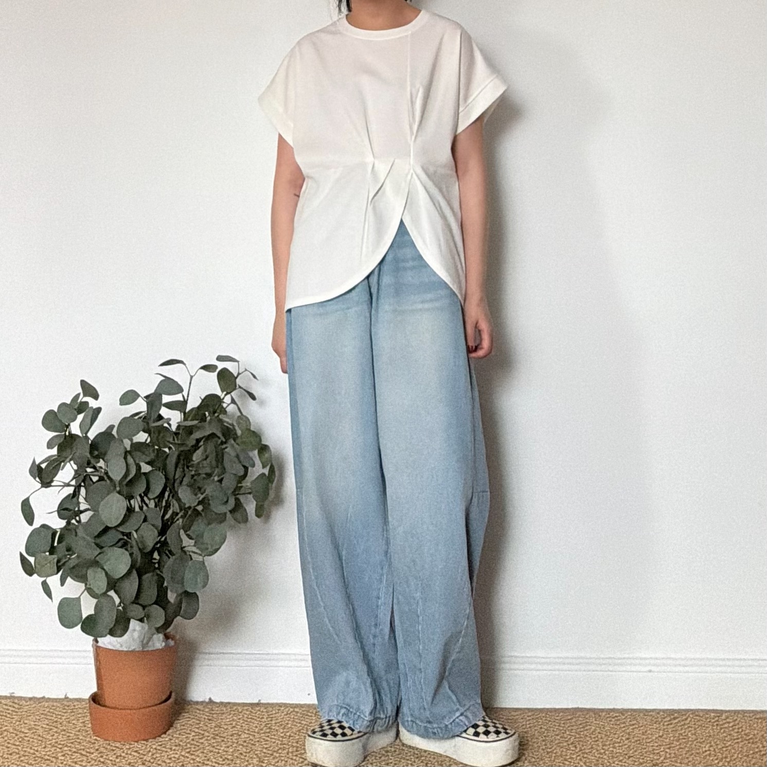 3F167EAF-F0C7-407C-8273-797E955CE14D