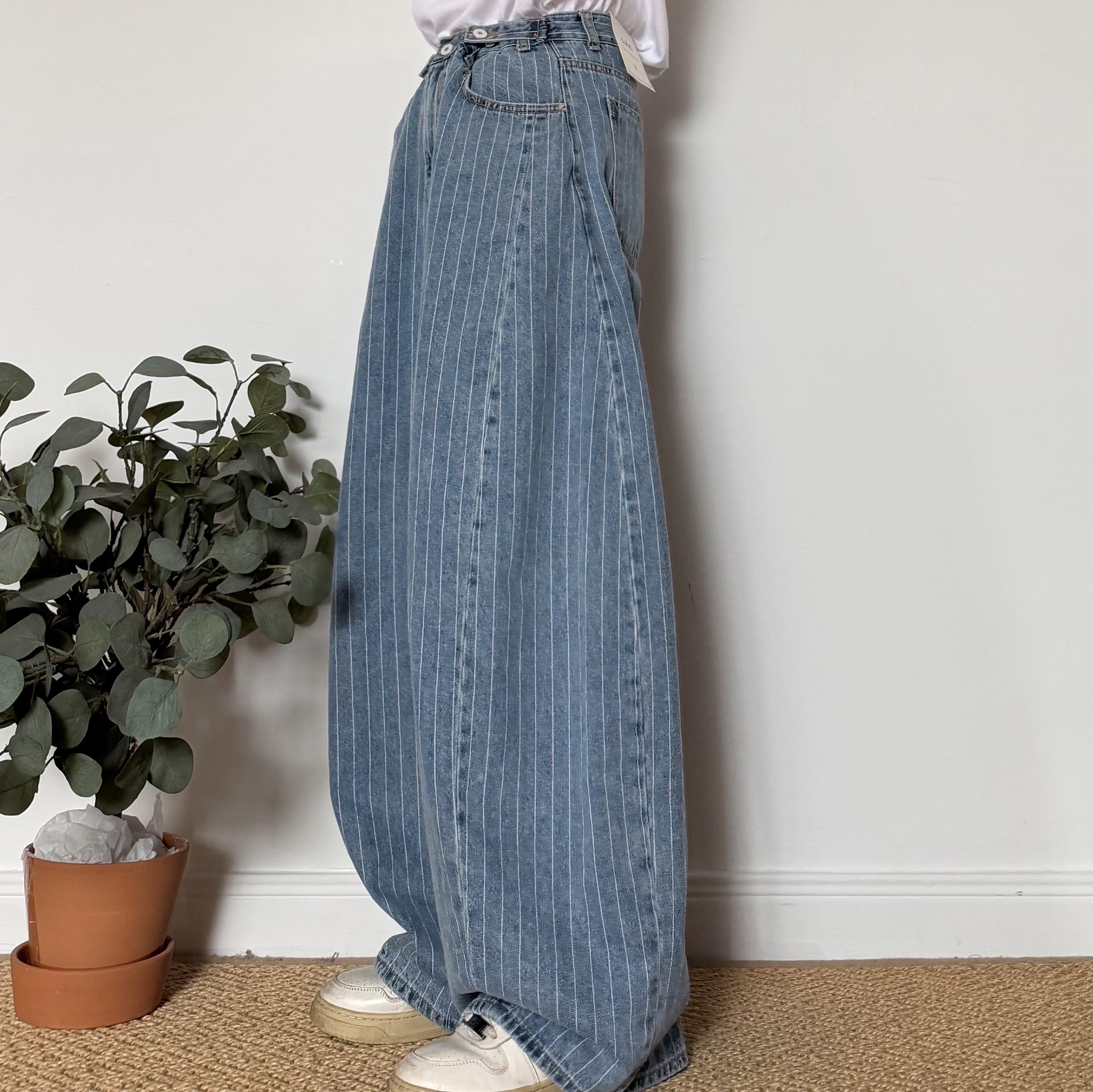 B433AE72-C9B7-4A34-A6A2-6AC24C13A0BA