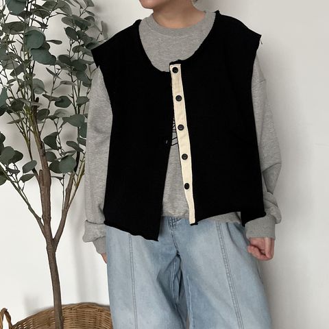 C106AEBC-B627-4A7F-9463-1927EC9A0002