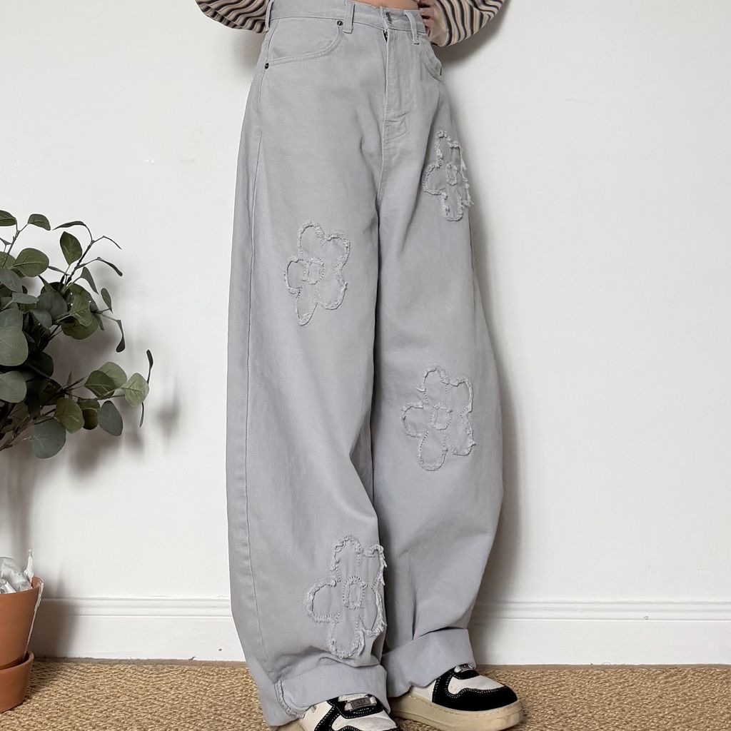 D7883403-8983-4542-90FA-CB4DCB290982