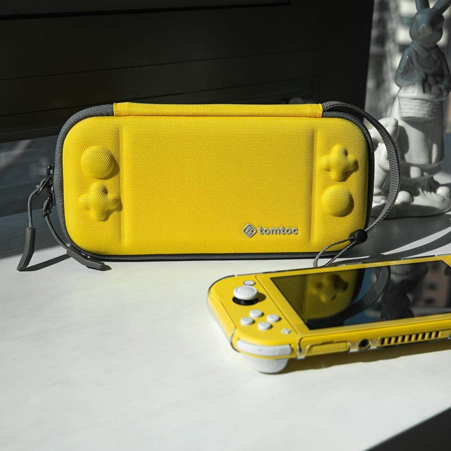 Tomtoc Carrying Case for NS1 Lite (Nintendo Switch Accessory) (1)