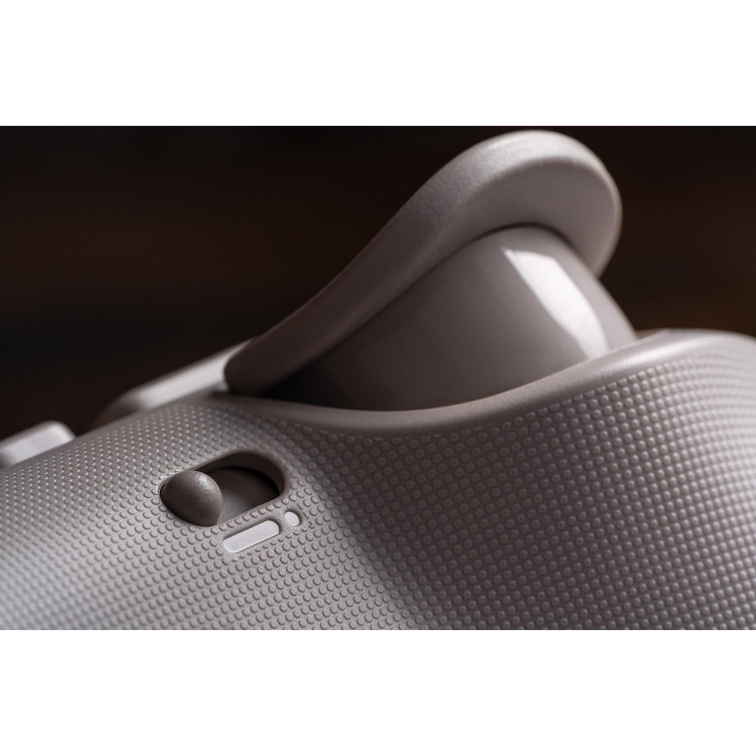 8Bitdo Pro 3 Bluetooth Gamepad for NS1, NS2 & PC (Controller) (6)