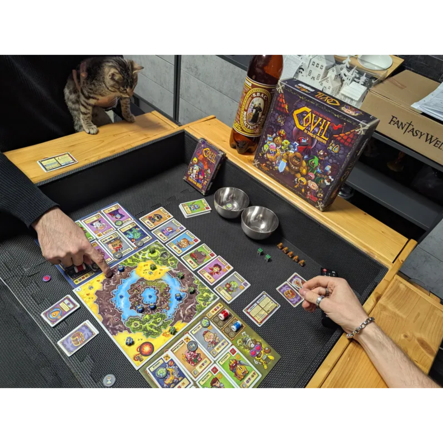 Rental Covil the Dark Overlords (Boardgame) (1)