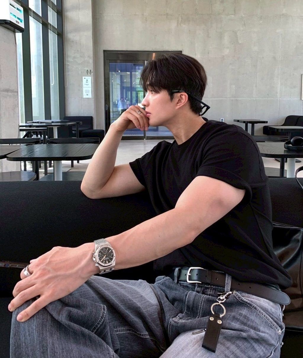 643758184_26133000242986453_4859631055096583841_n