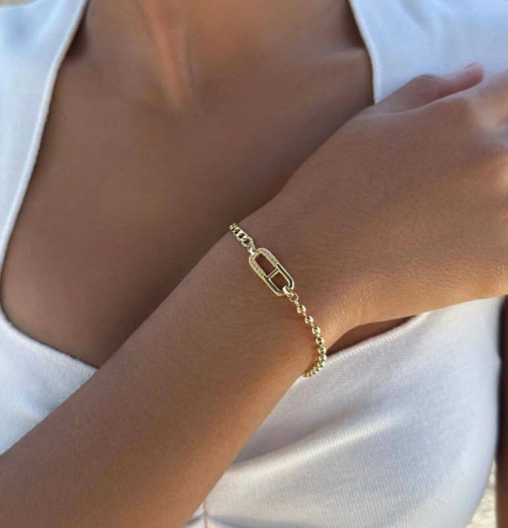 592905618_25373033738983111_6991725572961503681_n