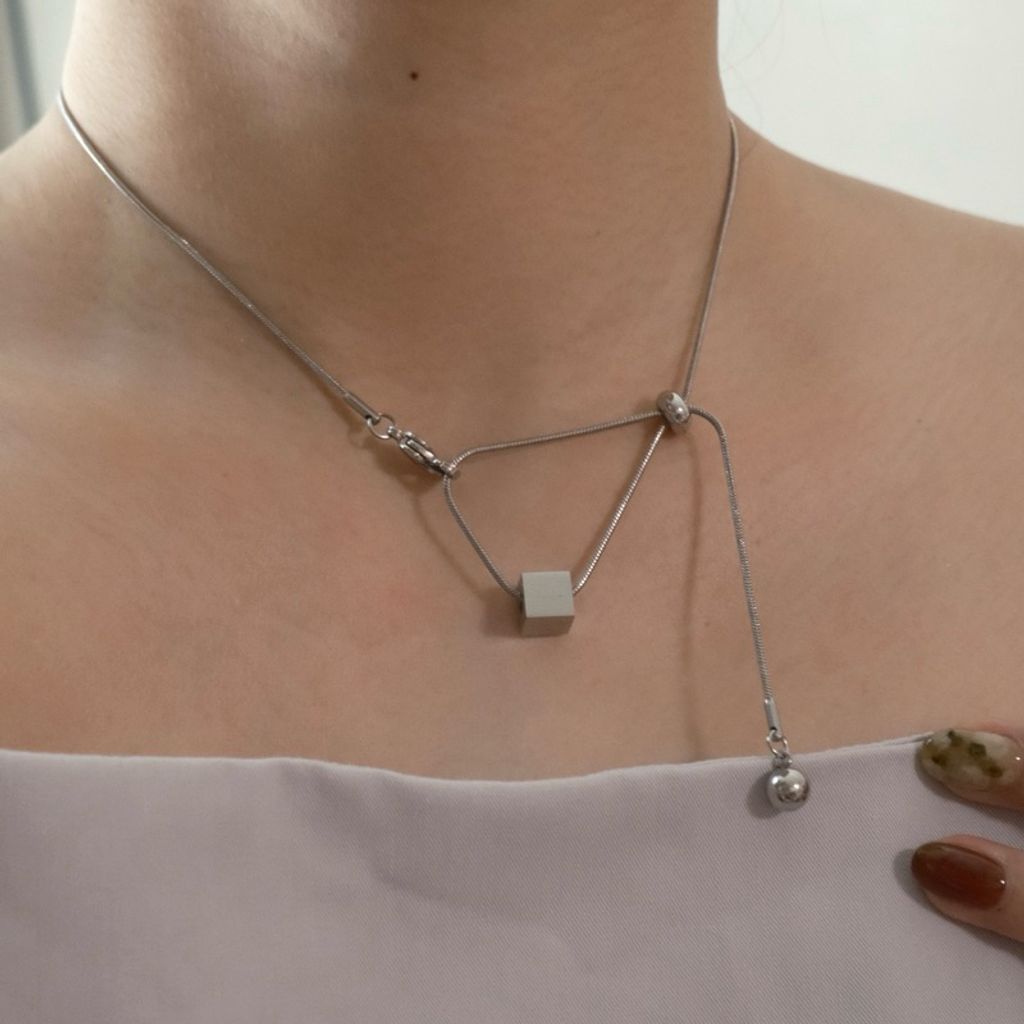 tw-11134207-7ra0n-mb3la6dag6hi1e