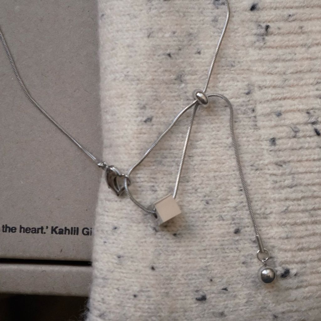 tw-11134207-7ra0n-mb3lbap9fec8a0