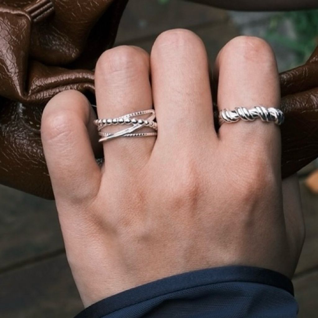 tw-11134207-7ra0k-mb3k8xditx3q28