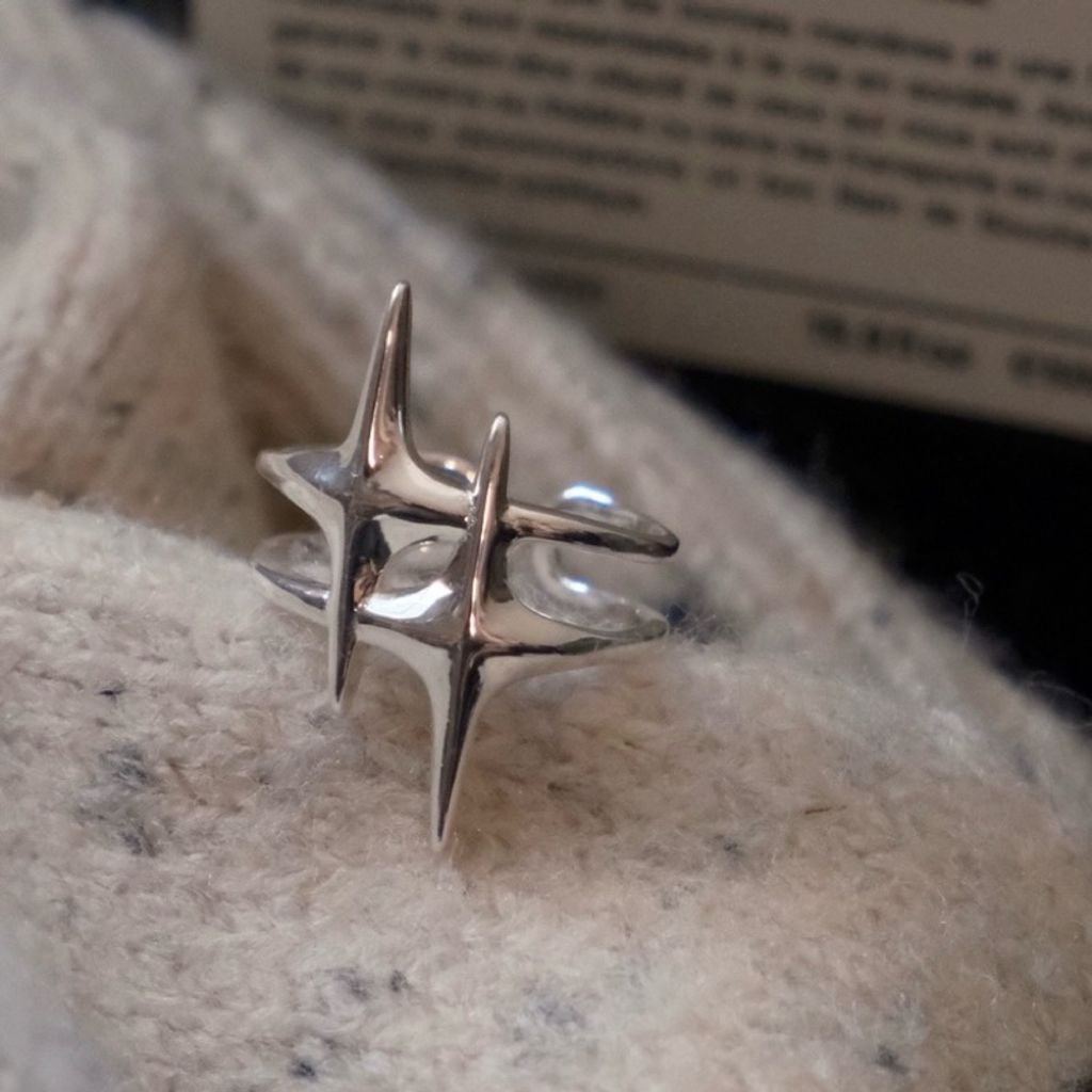 tw-11134207-7ra0r-mb3l1s8emlaw96