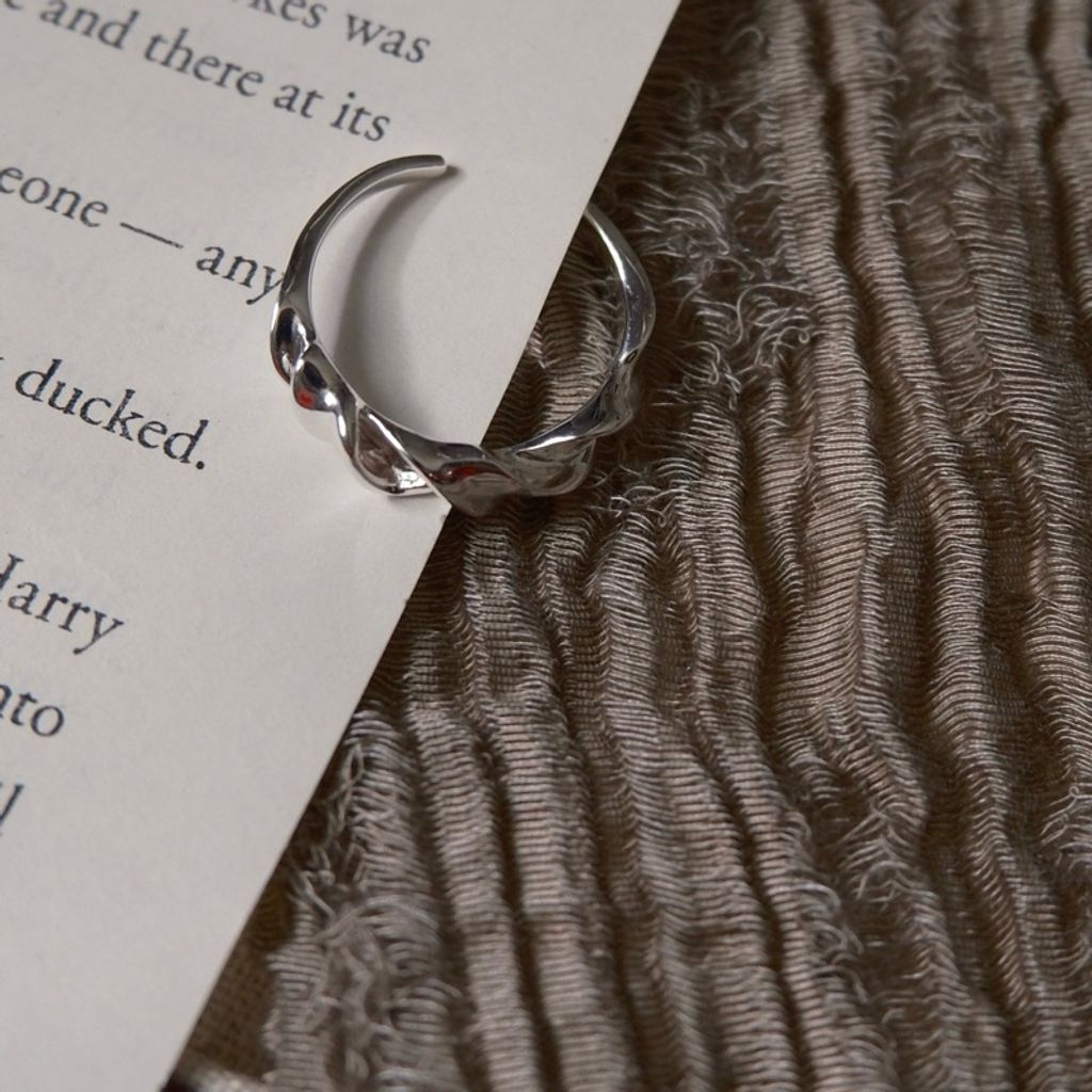 tw-11134207-81ztd-mecwqx7v4utf07