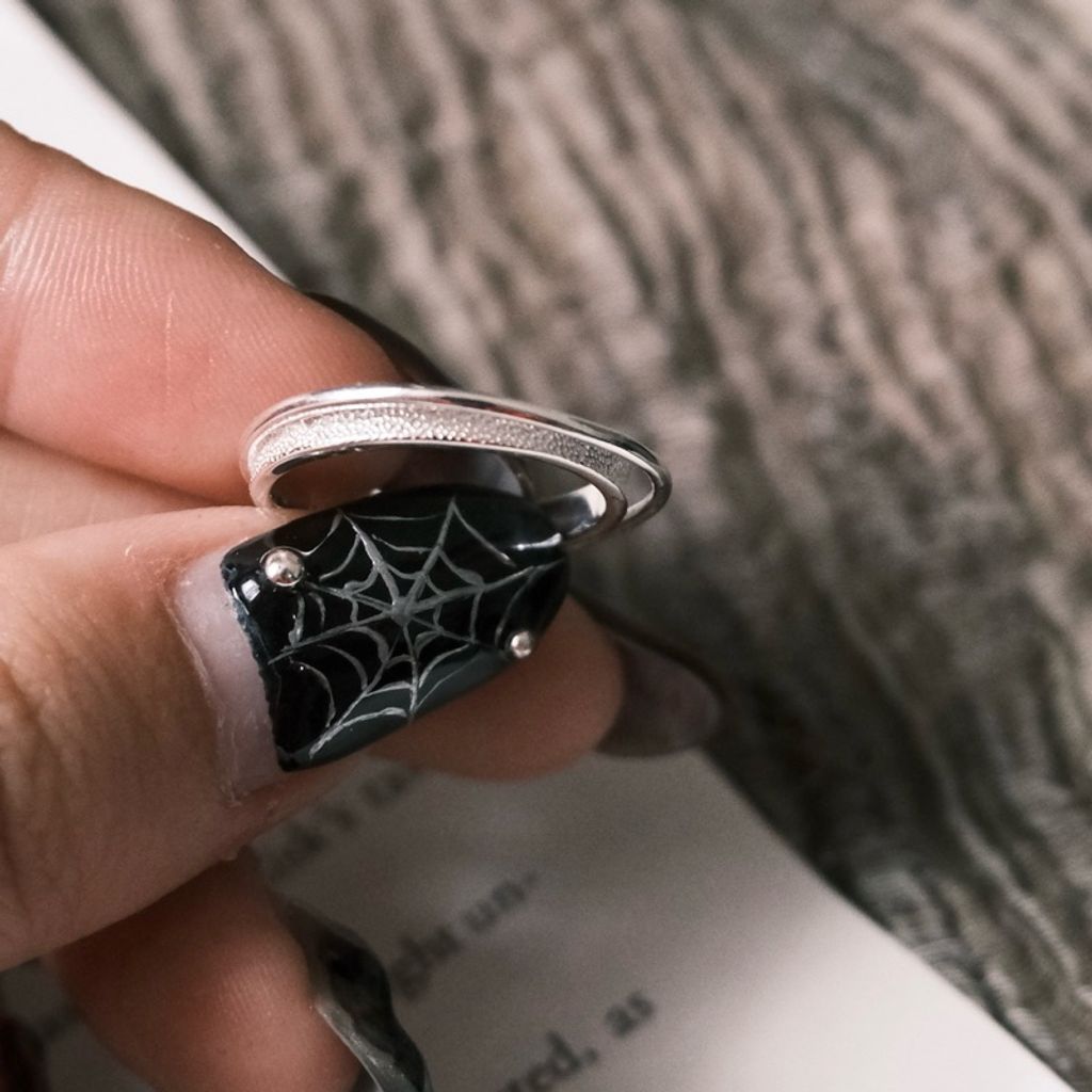 tw-11134207-81ztf-mecxfris4umdaa