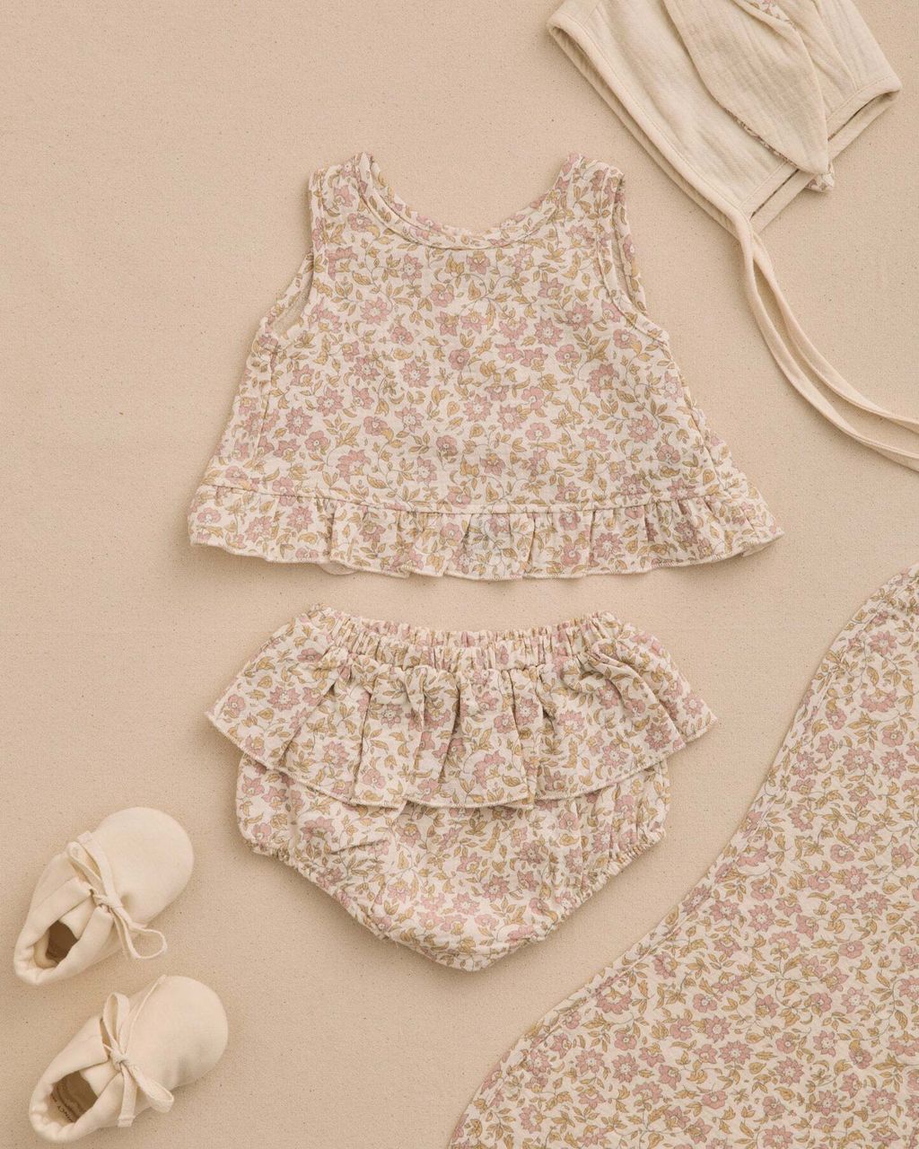 QM_SS26_D1_STYLEDFLATS_WEB-1_2