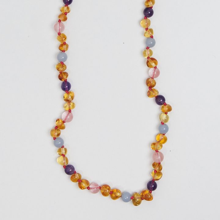 Bobbie Neck Detail