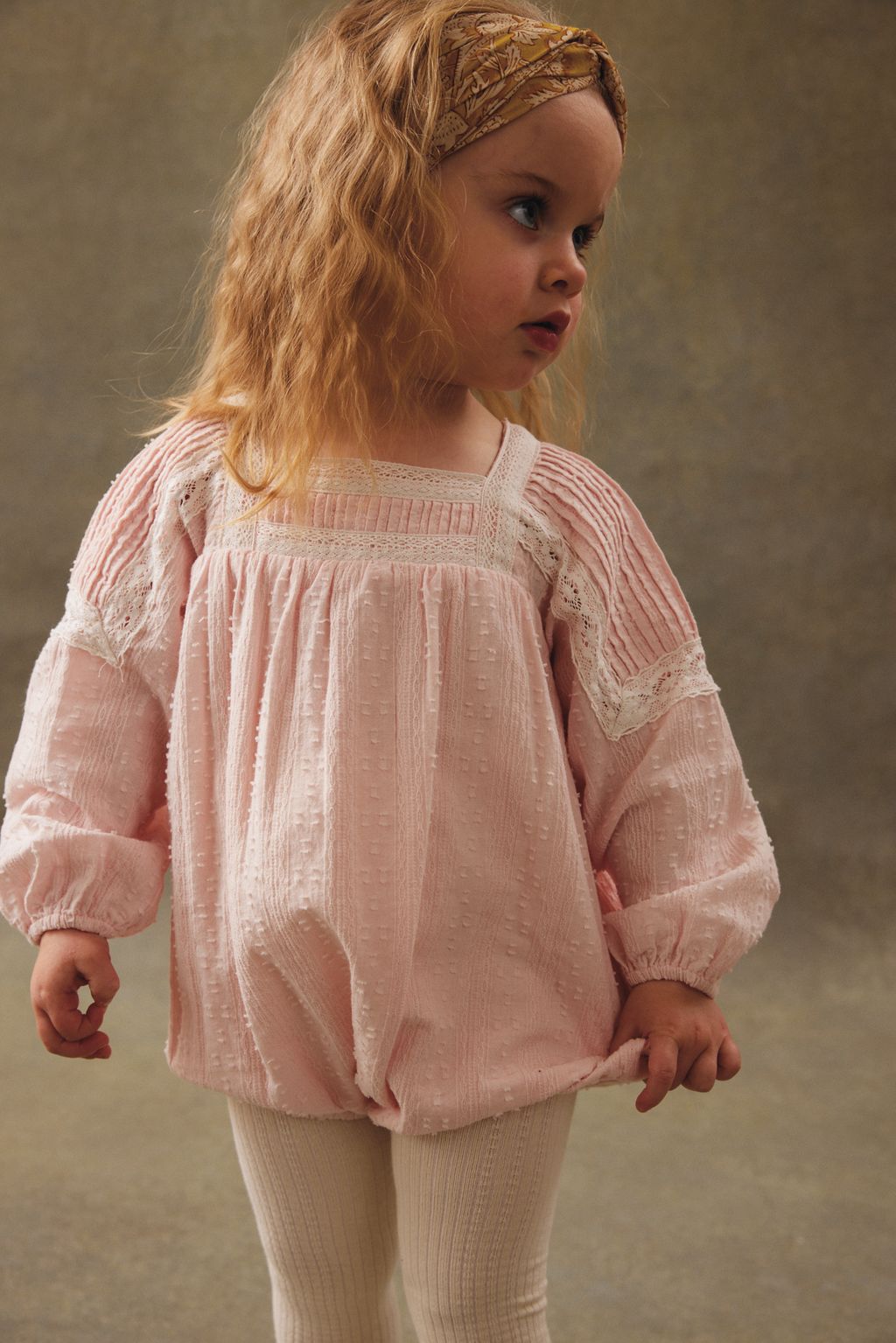LouiseMisha0035