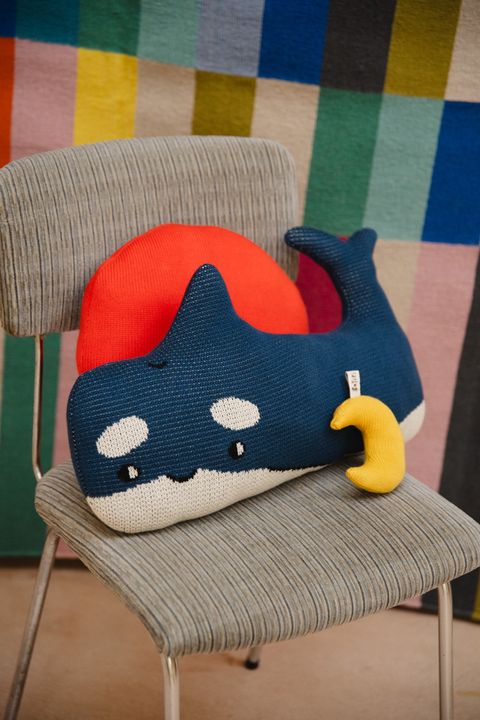 cushion.baby.01.27.img2