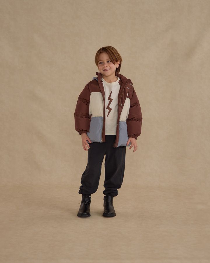RC_AW25_D2_STUDIO_WEB-584