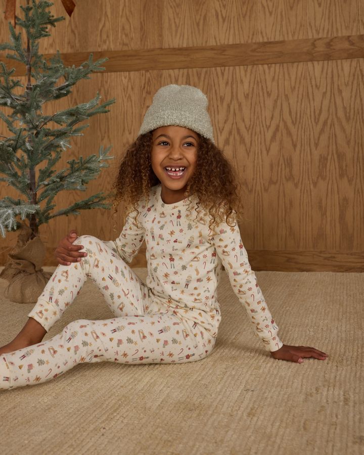 RC-AW25-D3-STUDIO-WEB-429