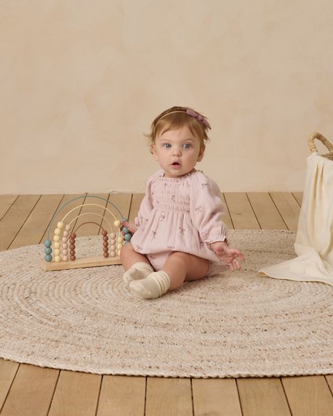 QM-AW25-D2-STUDIO-WEB--128