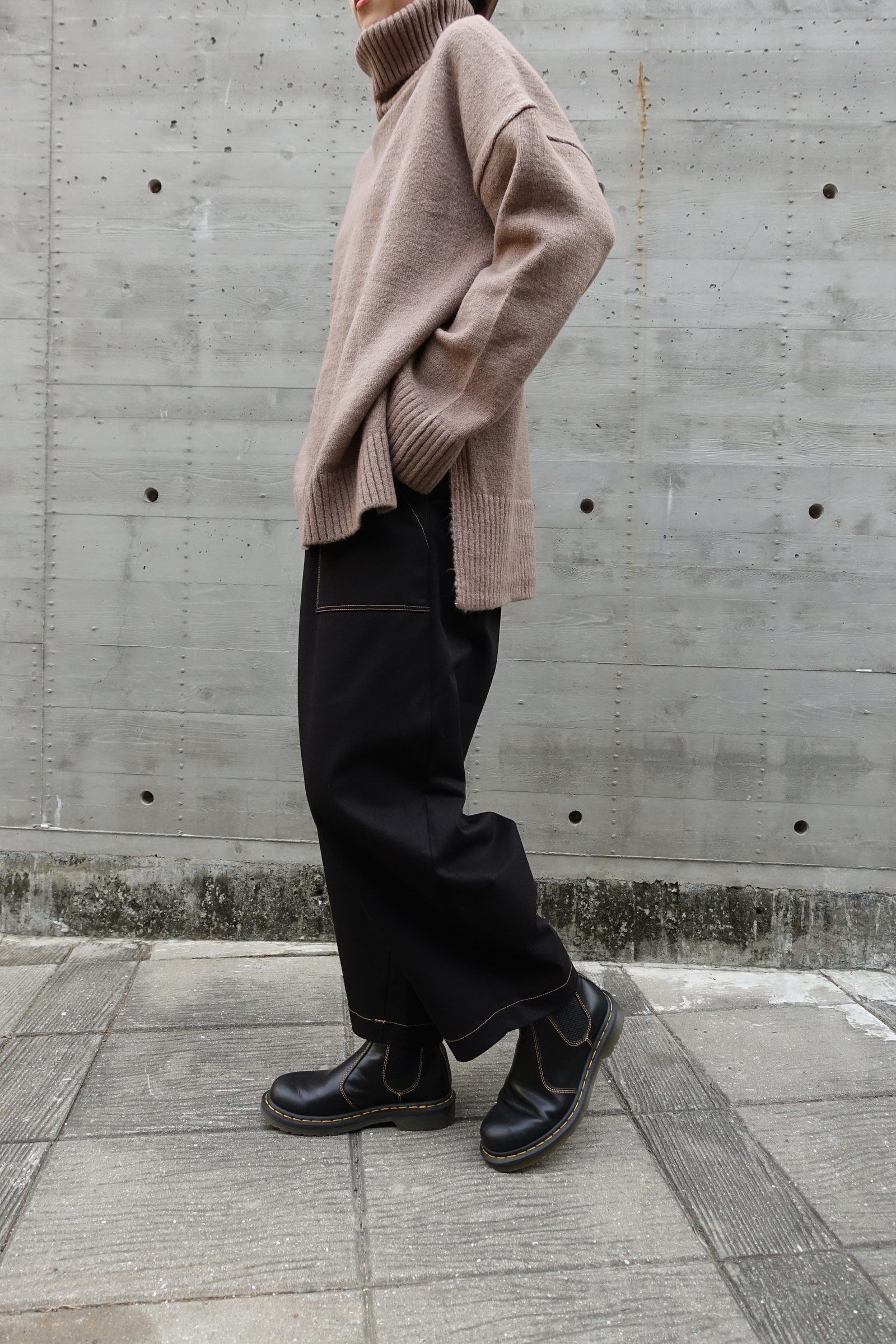 日系厚磅棉挺版繭型長褲