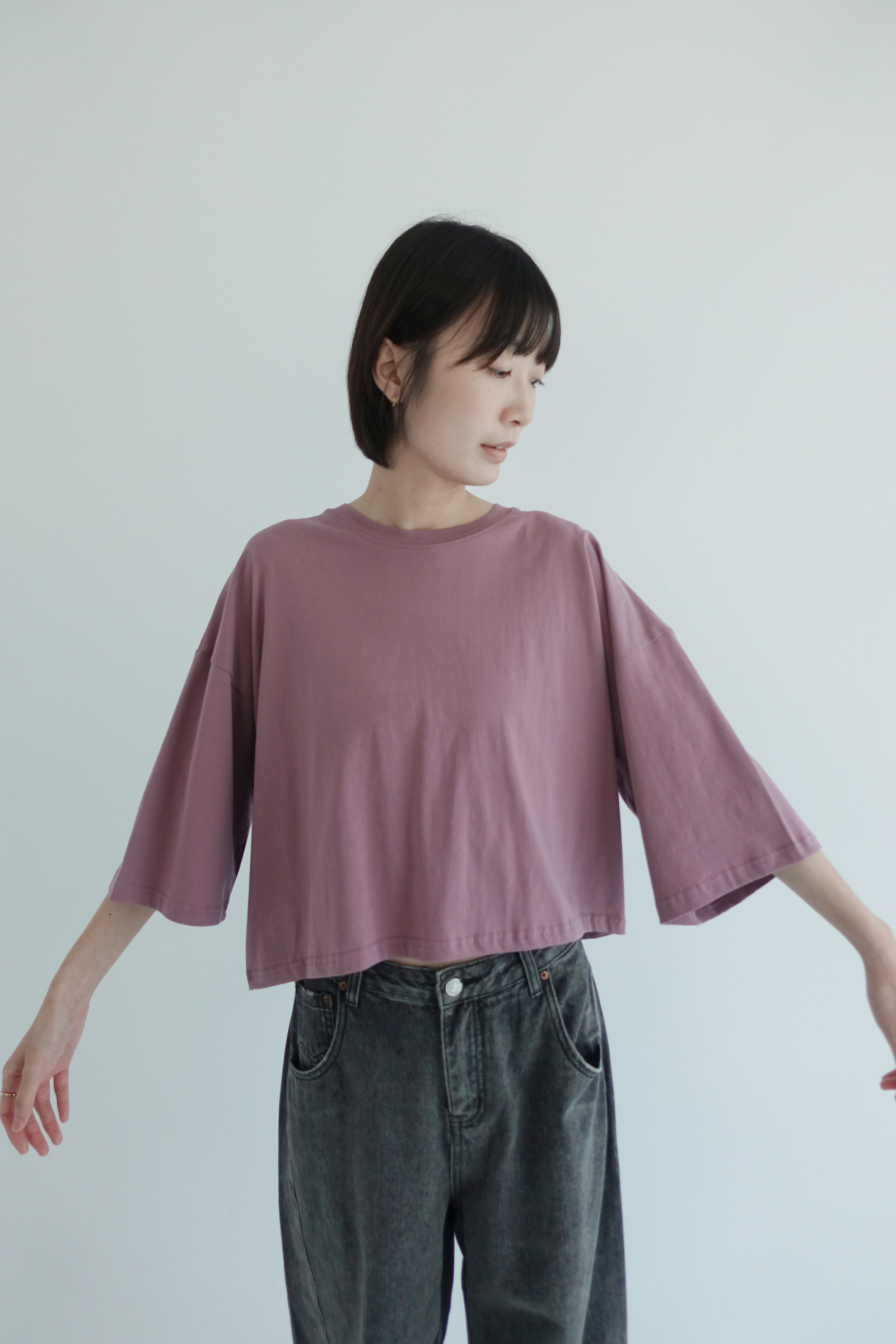 three-quarter-sleeves-tee