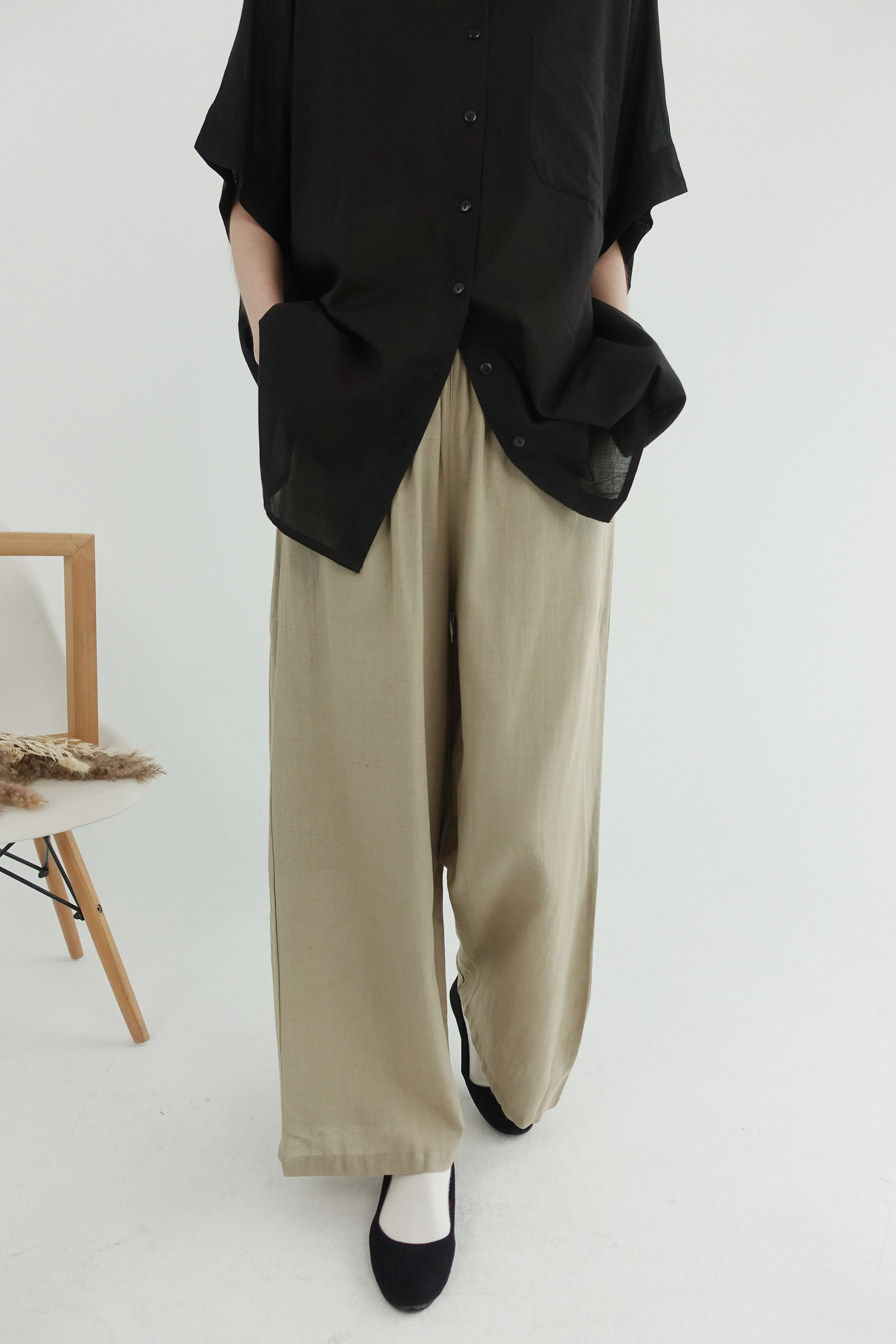 textured-wide-leg-pants-k