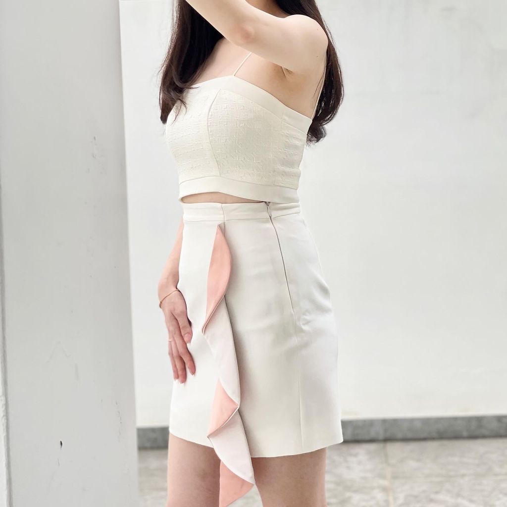 35D7527A-F9DC-40D3-BCFA-26F4DB3717A8