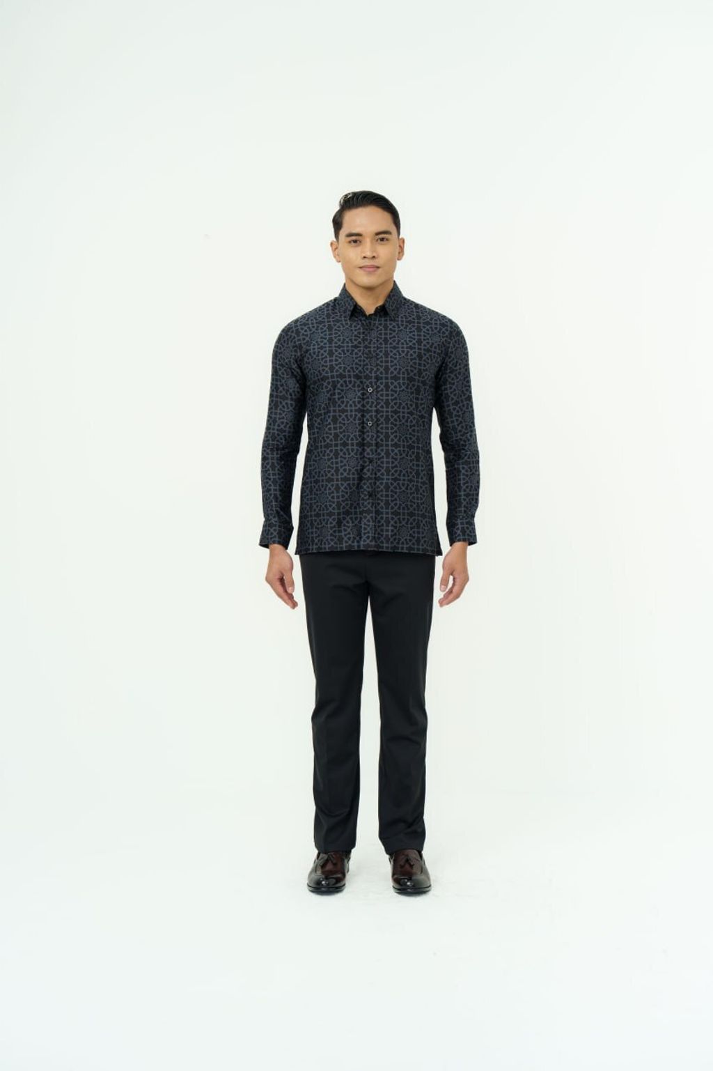 photo_6260015177700936478_y