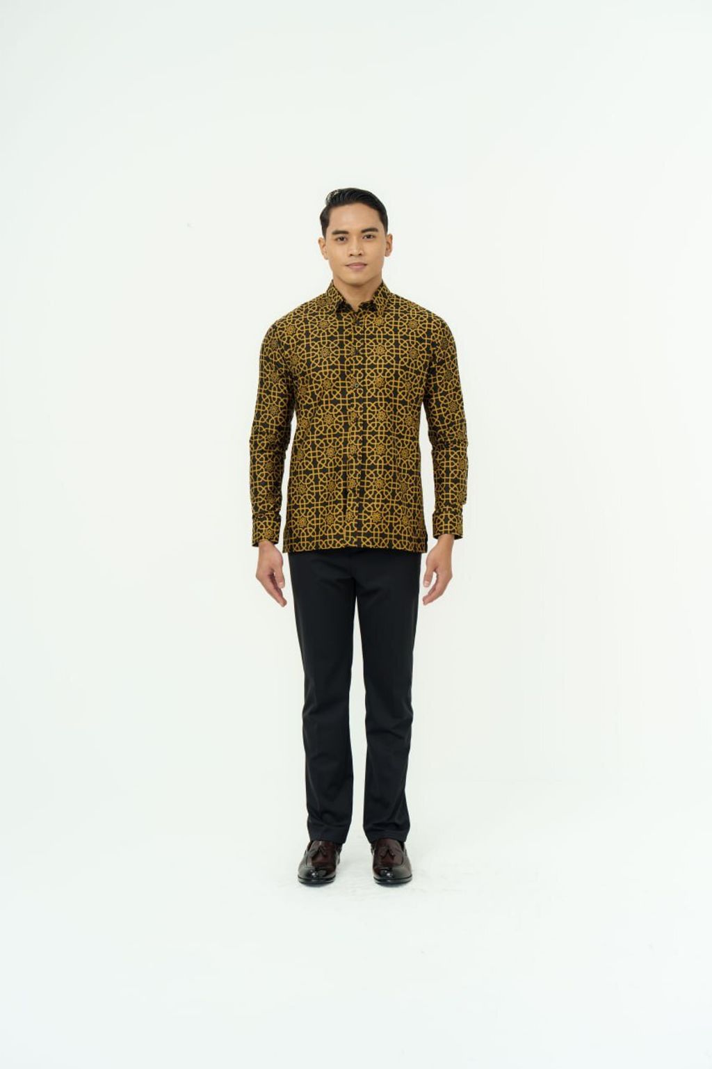 photo_6262606172556823340_y