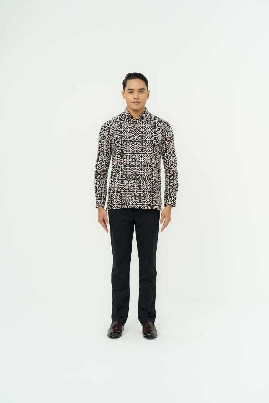 photo_6260015177700936469_y