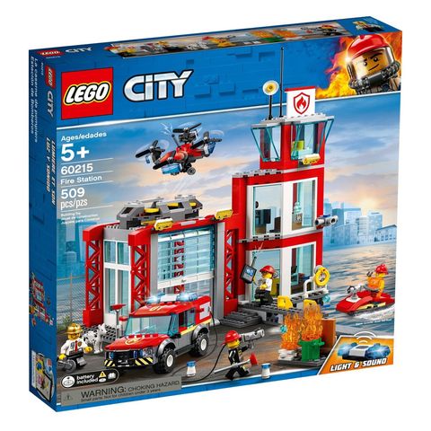 LEGO-60215-BRICKSMORE-01