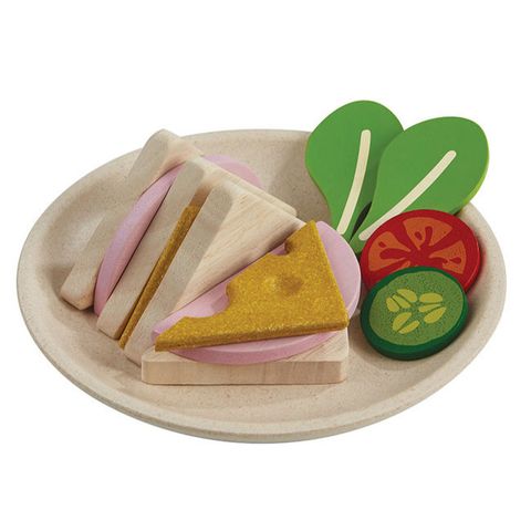plantoys-sandwich-on-a-plate-3612