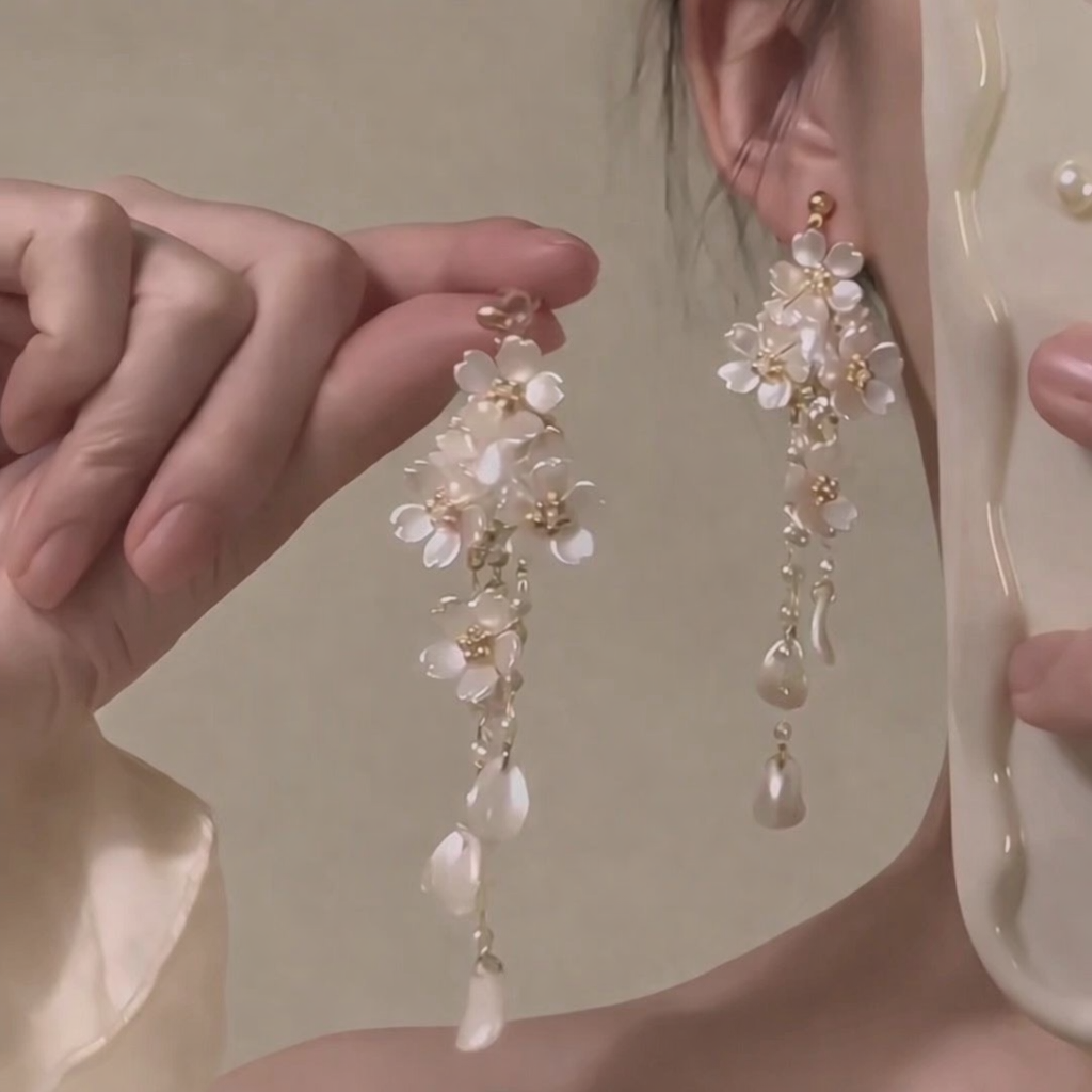 DB2DFF9C-C85C-4D43-AB93-18EABA23CE13