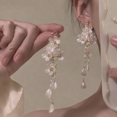 DB2DFF9C-C85C-4D43-AB93-18EABA23CE13