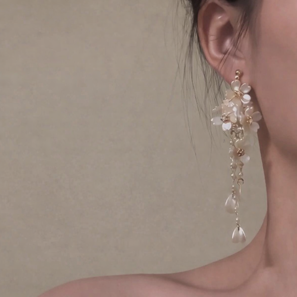 64A50BE5-8DEF-4FD0-AFB6-18C2B612403A