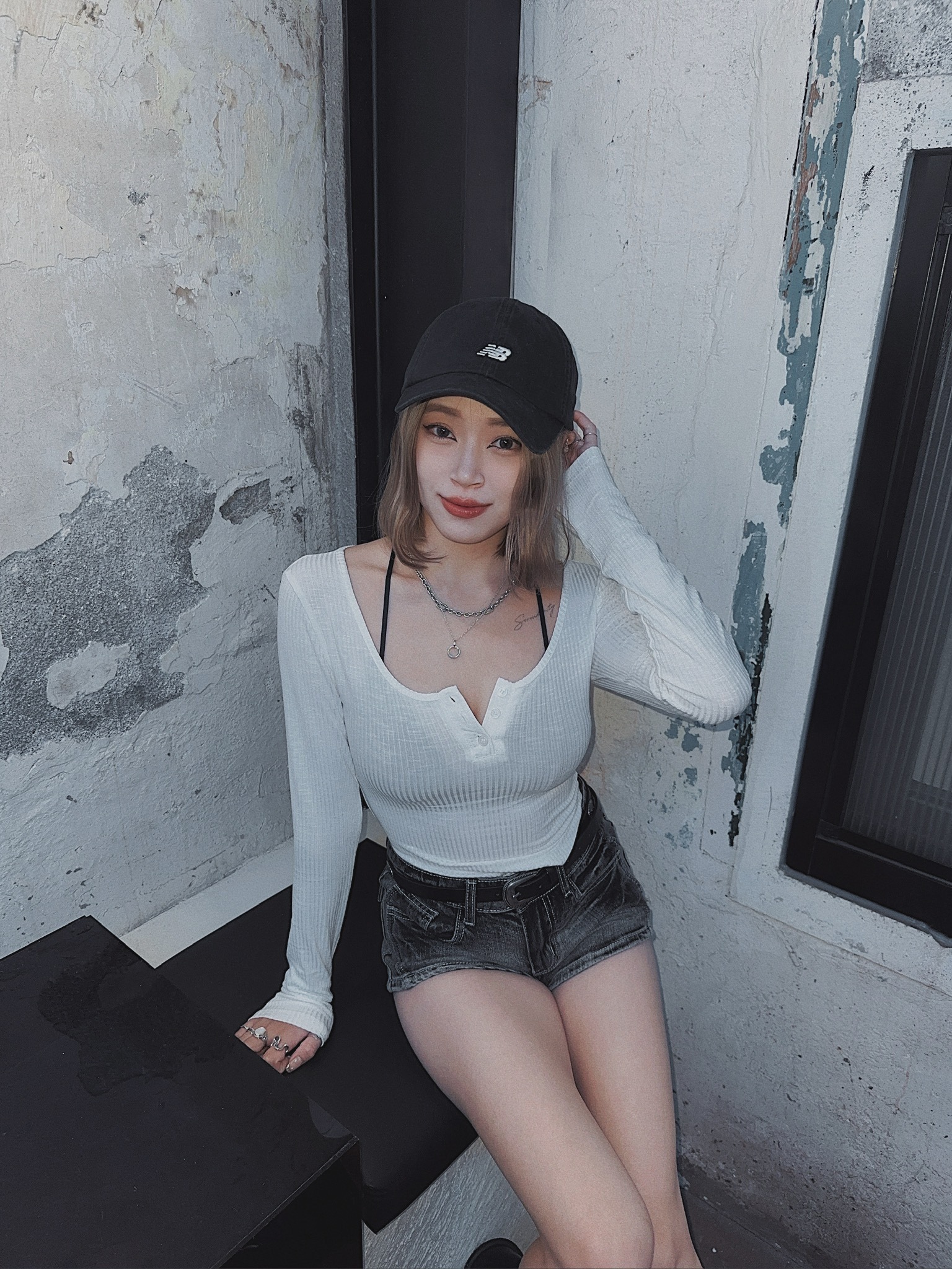 A46F5DFB-83C0-422B-A1AD-70D9ABA2A3F6